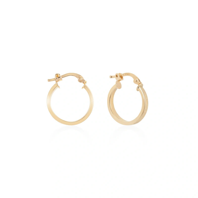 گوشواره طلا حلقه ای طرح نقش ورساچه GE0202