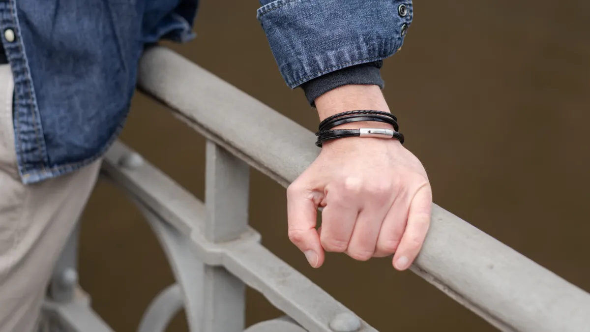 سایز دستبند مردانه