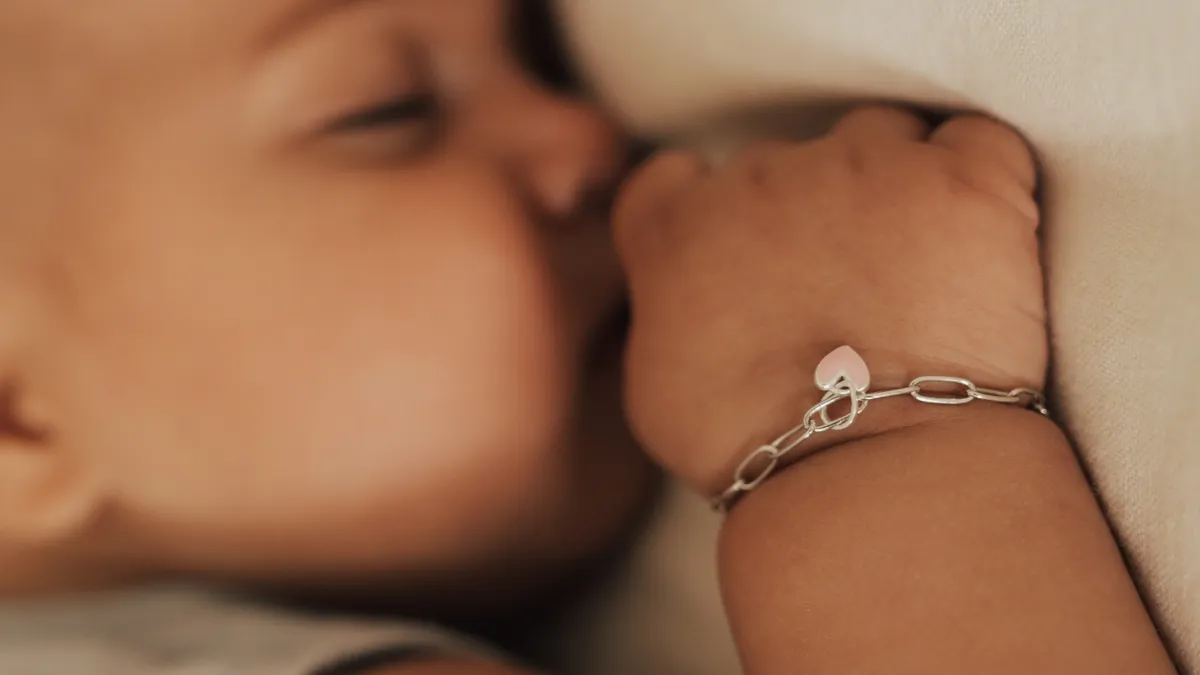 طلا برای نوزاد پسر