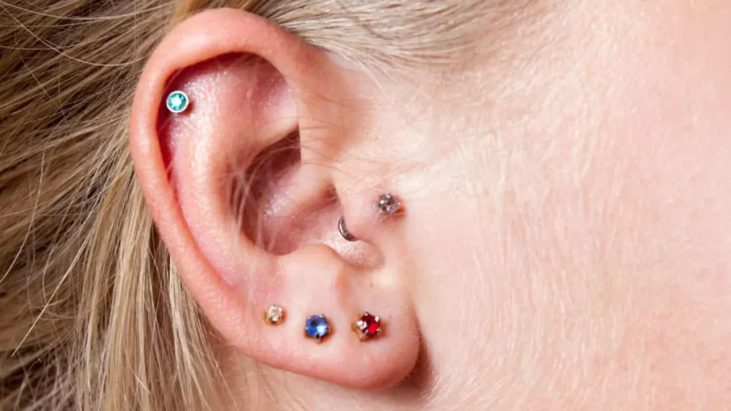 نحوه باز کردن پیرسینگ گوش