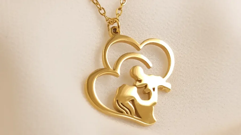 نکات مهم هنگام انتخاب هدیه طلا برای روز مادر